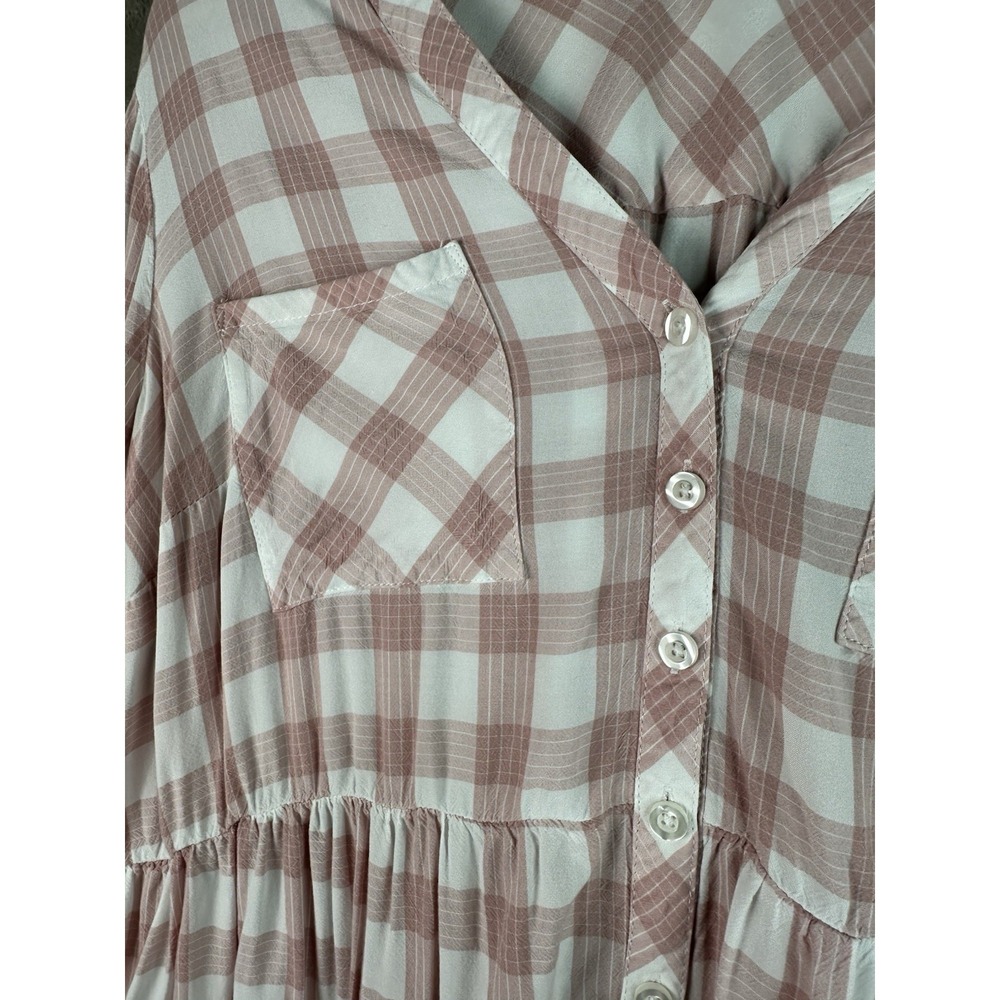 Torrid Babydoll Blouse Pink White Plaid V-Neck Plus Size 1 Lightweight - Picture 6 of 11